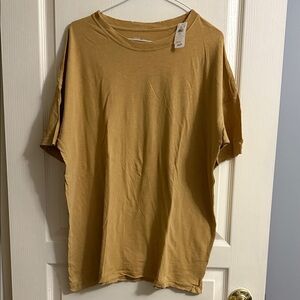 AERIE | NWT Oversized "Distressed" Tshirt size Medium